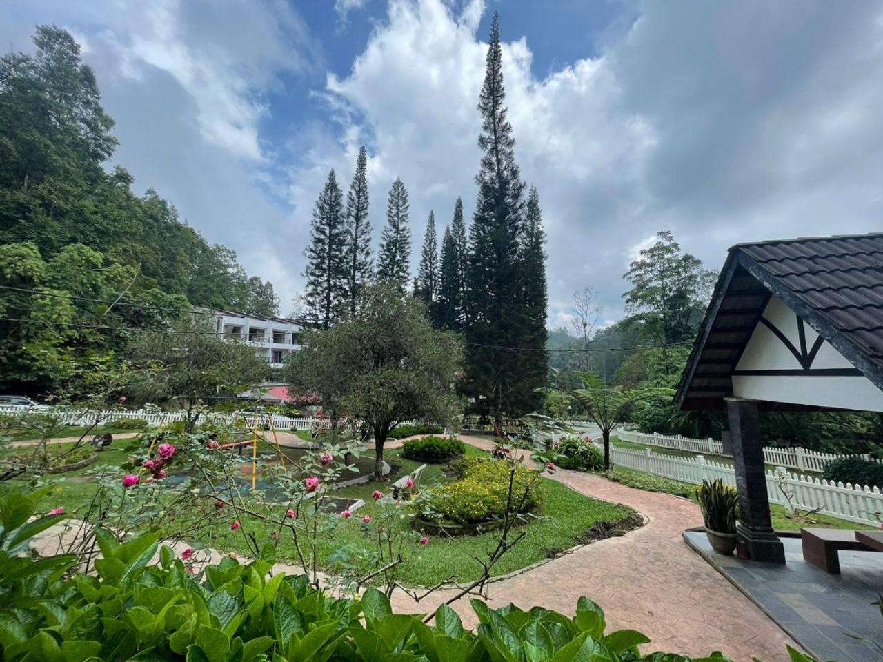 Wyndham Garden Shahzan Fraser'S Hill Fraser Hill Bagian luar foto